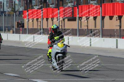 media/Nov-26-2022-Fastrack Riders (Sat) [[b001e85eef]]/Level 1/Session 1 Front Straight/